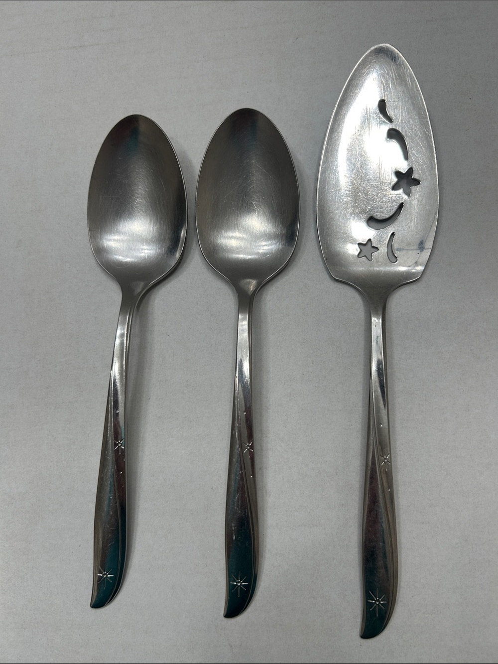 Oneida Community Stainless Twin Star Serving Spoons and Slotted Pie Server